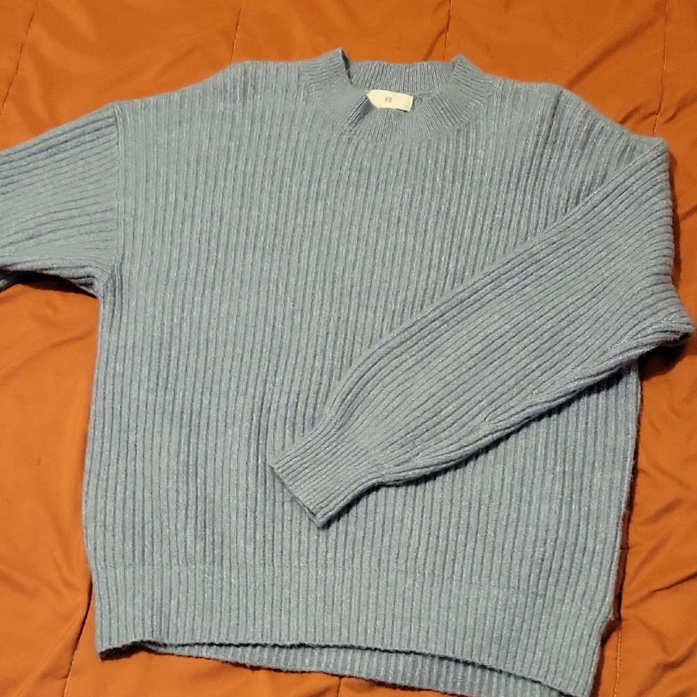 H&M Light Blue Crewneck Sweater